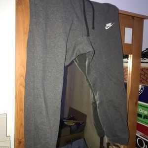 Nike men’s joggers